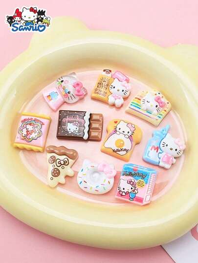 SANRIO 随机10个零食图案树脂饰品挂件，可爱卡通DIY发夹、剪贴簿、手机壳、冰箱装饰配件