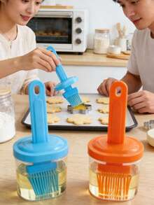 1pc Portable Multifunctional Silicone Basting Brush, Nylon Heat-Resistant Bristles, With Oil Bottle, Suitable For Sauce Basting, Baking Oiling, Grilling Seasoning, Easy Storage Space-Saving, Practical Valentine's Day Gift, Grilling Essential, Suitable For Boyfriend/Husband, Kitchen Supplies, Oil Bottle, Home Goods - Multicolor - View 4