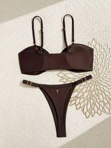 Outfit da spiaggia di moda da donna, decorazione a foglia di ginkgo in metallo, design con spalline staccabili e regolabili, elegante per spiaggia quotidiana, viaggio, festa, abbigliamento da spiaggia primavera/estate, sexy bikini a due pezzi con schiena scoperta per vacanze - Colore mogano - Visualizzare 3