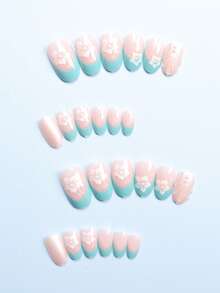 24片装短杏仁形假指甲，蓝色法式白色花朵美人鱼可爱合金亚克力按压式指甲，凝胶美甲套装（附赠：一片果冻胶和指甲锉），适合女性日常约会派对佩戴 - 彩色 - 查看 3