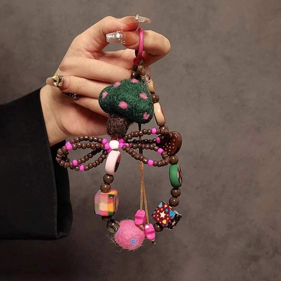Felt Green Mushroom Beaded Hand Chain Wrist Strap Short Lanyard Phone Case Keychain Bag Accessory - Green Mushrooms - View 1