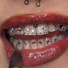 1 Set Shiny Geometric Pattern Crystal Tooth Jewelry Decor Set, Sexy Western Style DIY Tooth Gems Jewelry Kit For Party & Festival (Excluding Adhesive) - Multicolor - View 3