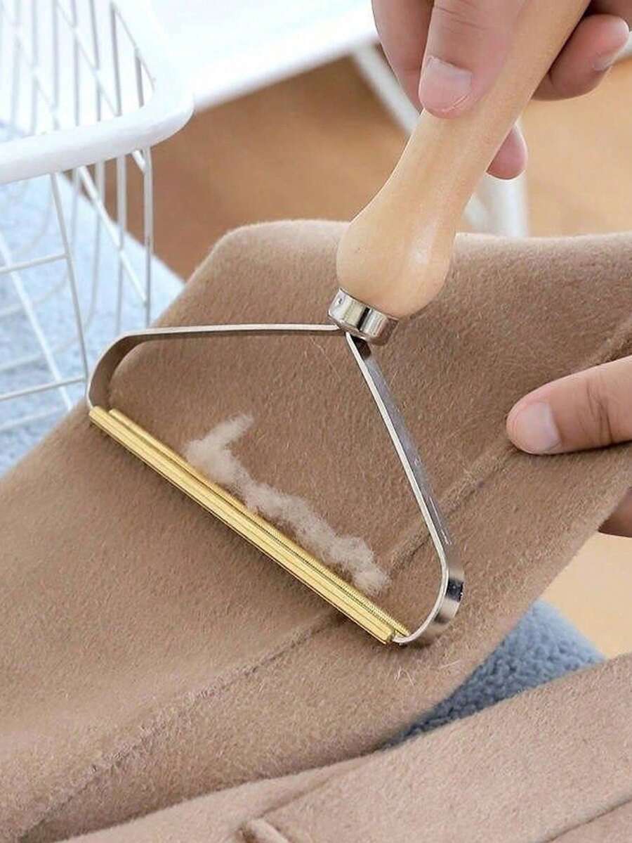 1pc Manual Lint Remover, Sweater Brush With Wooden Handle, Fabric Trimmer, Pet Hair Cleaning Brush For Cats And Dogs, Grooming Tool - Multiple Styles - View 1