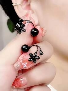 1对黑色郁金香耳环，简约黑色郁金香形U形耳环 - 彩色 - 查看 2