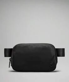 Lululemon Everywhere Belt Bag 1L (Unisex) - Black - View 1