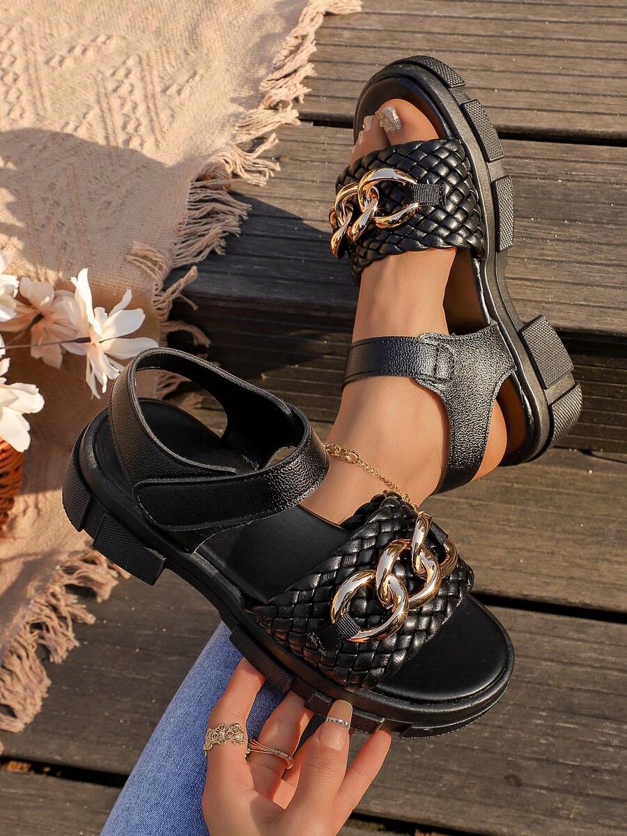 Nâng tầm phong cách mùa hè của bạn! Sandal dây xích đen đa năng | Phối cùng quần jeans, váy và nhiều trang phục khác. - màu đen - Xem 1