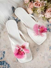 Giày sandal đế bằng da bóng màu trắng họa tiết hoa dành cho nữ, kiểu dáng rộng rãi. - trắng - Xem 2