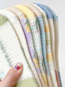 1/5/10/15/20双随机款女士春夏薄款花卉字母印花网眼透气防滑隐形低帮船袜，时尚百搭 - 彩色 - 查看 3