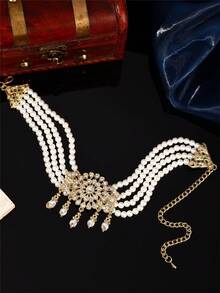 1 Set Gold Plated Crystal Choker Necklace & Maang Tikka Set With Detachable Brooch, Pakistani Bridal Jewelry For Party & Wedding - Gold - View 8