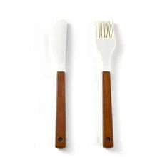 硅胶烘焙工具套装，包括黄油刮刀、油刷、打蛋器，耐热材质，木柄设计，适用于家庭DIY烘焙、奶油、果酱的搅拌和涂抹、涂油、打蛋等，厨房烘焙工具。 - 查看 9