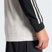 Adidas Camiseta deportiva de rendimiento para hombre , camiseta de manga larga de ajuste delgado casual del Club de Fútbol Juventus KB4456 - Blanco y Negro - Ver 5