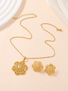 2pcs Middle Eastern Saudi Arabian Style Gold-Plated Hollow Plum Blossom Pendant Necklace And Earring Jewelry Set, 1 Necklace 1 Pair Earrings - Yellow Gold - View 3