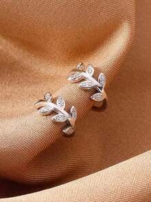 HOTNICE 2 chiếc khuyên tai hình lá tối giản thời trang đính đá Zirconia - Bạc - Xem 2