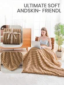 South Life 1pc Throw Blanket, Bedding, Cozy And Warm Blanket, Lightweight Soft And Comfortable, Solid Color Series, Minimalist And Stylish Design, Suitable For Sofa, Bedroom, Living Room, All-Around Comfort, Travel Use, Nap Blanket, Reference Size Image, Multiple Sizes Available, Machine Washable, Back To School Season, Room Decor, Fathers Day Gift, Birthday Decorations, Grad Party Decor, Fathers Day Decor, Graduation Gift, Birthday Gift - 純色抽條毛毯卡其色 - 查看 6