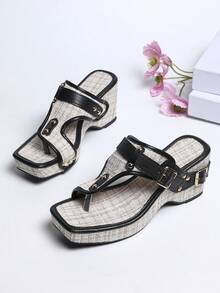 Summer New Bohemian Style Women's Platform Wedge Sandals, Retro Rope Bottom Ladies Thong Punk Rivet Inlaid Square Toe Beach Sandals - Black - View 8