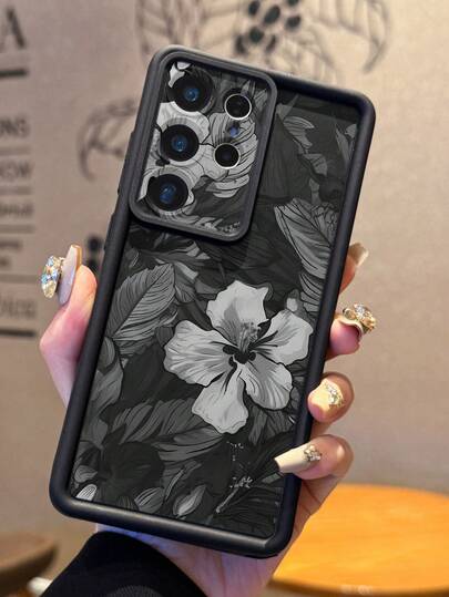 1 adet Siyah Beyaz Çiçek Desenli Baskılı Telefon Kılıfı, Kamera Koruma Deliği, Darbeye Dayanıklı Kalın Siyah Telefon Kılıfı, Apple Air/17 Pro /17 Pro Max/12 Pro Max/13 Pro Max/14 Pro Max/15 Pro Max/16 Plus/16 Pro Max, 16E, Galaxy A55/Galaxy A15/Galaxy S24 Ultra/S25 Ultra, Honor, MOTO, One Plus ile Uyumlu