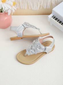 Màu bạc: Sandal công chúa đính hoa màu bạc cho bé gái, giày đi biển mềm mại, chống trơn trượt cho trẻ em, dép mùa hè cho bé gái. - Bạc - Xem 11