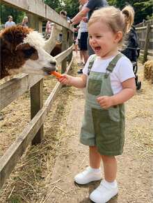 Mono corto para niños y niñas, mono de verano con bonitos colores contrastantes y bolsillos para uso diario informal. - Verde - Ver 1