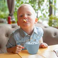 1个可折叠硅胶防漏婴儿辅食杯，带盖，户外野餐创意零食杯，感恩节圣诞节礼物 - 彩色 - 查看 6