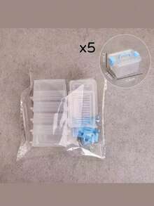 5 Stück 1:12 Maßstab Mini Aufbewahrungsboxen mit Griffen - aus strapazierfähigem Kunststoffmaterial, geeignet für Puppenhaus Zubehör, Fotografie Requisiten und Sammlerstücke - weißer Boxkörper mit blauen und orangefarbenen Deckeln, Sammlerstück Aufbewahrung | Interessantes Design | Strapazierfähige Kunststoffboxen, Mini Aufbewahrungsboxen, Heim, Wohnzimmer, Büro Dekoration. - Verschiedenfarbig - Übersicht 15