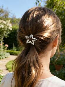 4pcs/SetSparkling Rhinestone Hair Accessory Set - Featuring Star-Shaped Claw Clips, Rhinestone-Trimmed Side Clips, And A Portable Folding Comb. A Versatile, "Light Luxury" Collection Perfect For Daily Wear, Commuting, And Travel.,Summer,Holiday - Silver - View 3