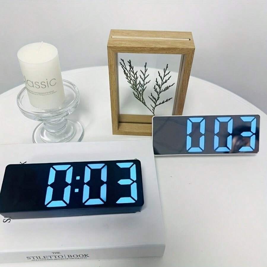RAF 1 pieza Reloj despertador digital con espejo LED y función de repetición, muestra la hora, reloj electrónico de escritorio/mesita de noche, alimentado por USB, para dormitorio, oficina, decoración del hogar