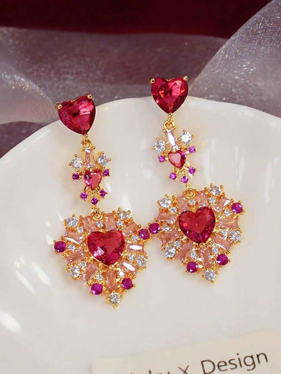 一对时尚个性奢华精致优雅的红色爱心夸张设计耳环，适合女士婚礼、晚宴、舞会、度假佩戴，高端闪亮立方氧化锆铜质耳环 - 彩色 - 查看 1