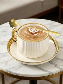 6件套/1件90毫升/3盎司欧式咖啡杯碟套装（不含图中铁架），（复古浮雕陶瓷杯套装），下午茶套装及茶杯礼盒，简约马克杯，白色浮雕竖条纹电镀金底陶瓷咖啡杯，马克杯，下午茶套装，一套完整的优雅咖啡杯碟，高品质、精致、轻盈奢华的陶瓷下午茶杯，艺术牛奶杯，简约咖啡杯礼盒，咖啡杯礼盒套装。 - 彩色 - 查看 12