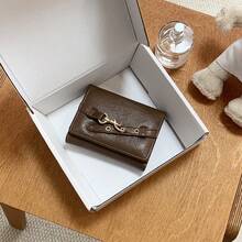 Mi Buckle ~ INS Korean Minimalist Retro Women Tri-Fold Wallet Large Capacity Card Holder - Multicolor - View 3