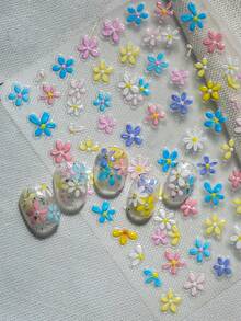 1张马卡龙色小花美甲贴纸，包含多种五瓣小花，风格柔美可爱、清新仙气、充满活力，适合喜爱甜美清新美学的年轻人。这款马卡龙小花美甲贴纸能为你的指尖增添俏皮可爱的春日气息，适合日常佩戴和约会。 - 彩色 - 查看 7