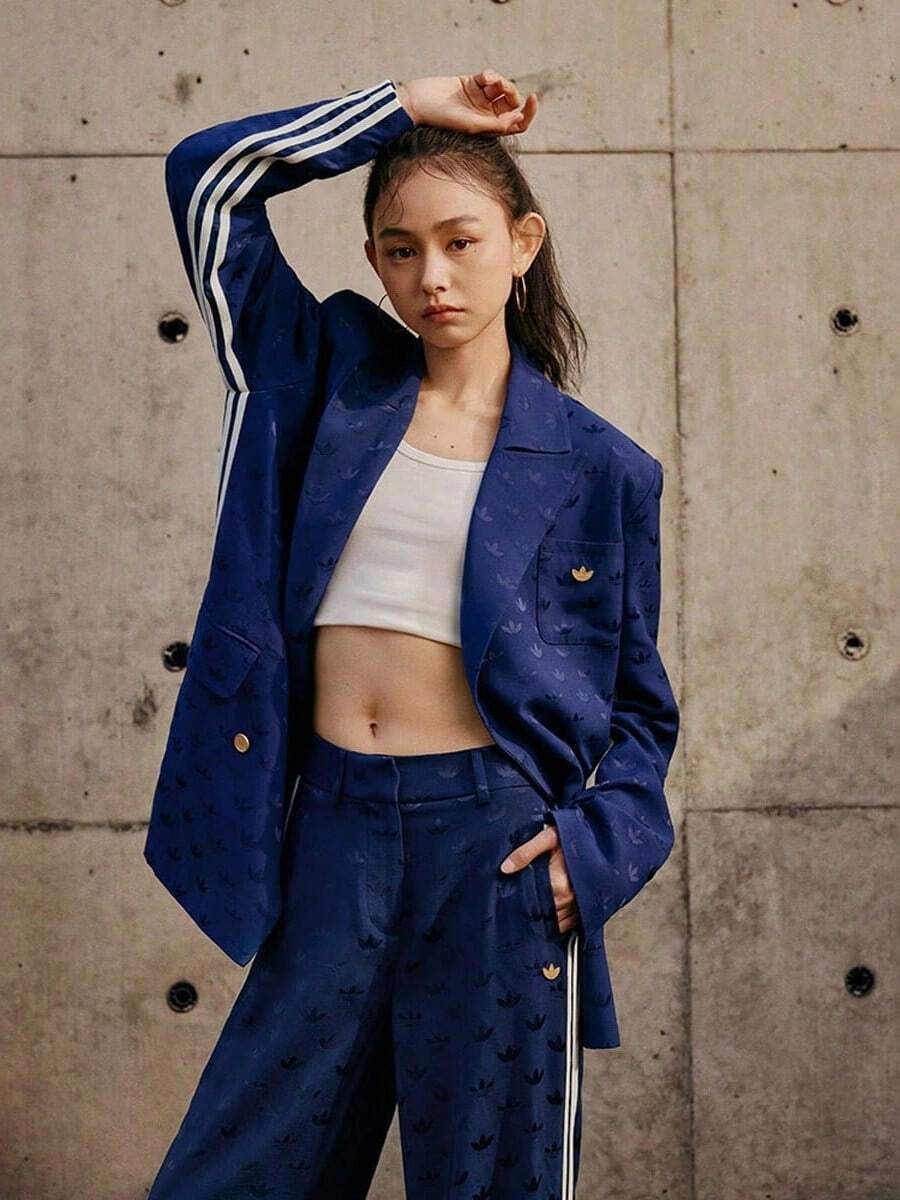 Blazer de chaqueta deportiva casual de tejido jacquard premium para mujer de Adidas Originals - Azul - Ver 1