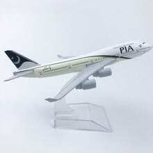 Mô hình máy bay Airbus 747 & 380 kích thước 16cm, lý tưởng cho người sưu tập mô hình máy bay và là lựa chọn quà tặng tuyệt vời cho sinh nhật, ngày lễ và đồ chơi - Bao gồm các hãng hàng không từ châu Á, châu Âu, Ả Rập Xê Út và Boeing 787. - Nhiều màu - Xem 16