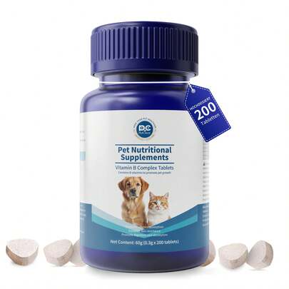 PC Petclear PetClear Vitamin B-Komplex Tabletten für Hunde & Katzen – 200 Tabletten (60g) | Naturreine Nahrungsergänzung ohne künstliche Farbstoffe | Fördert Wachstum, stärkt Immunsystem & verbessert Haut- und Fellqualität.Die PetClear Vitamin B-Komplex Tabletten wurden speziell entwickelt, um die Gesundheit und das Wohlbefinden Ihrer Hunde und Katzen täglich zu unterstützen. Mit einer ausgewogenen Mischung essenzieller B-Vitamine fördert dieses Nahrungsergänzungsmittel das Wachstum, stärkt das Immunsystem und verbessert sichtbar die Haut- und Fellqualität – für ein glänzendes Fell und widerstandsfähige Haut.