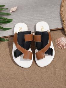 1 Pair White & Black Color Block Children's Beach Sandals, Soft & Comfortable PU Stitched Upper, Round Toe, Slip-On Design, Non-Slip Soft Sole, Fashionable & Cute Vacation Style Flat Slippers, Suitable For Boys & Girls Students Casual, Beach, Spring/Summer - Black - View 4