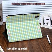 Ốp bảo vệ máy tính bảng kiểu sách. Họa tiết kẻ caro xanh lá cây mùa xuân và kẻ caro đỏ kiểu Hàn Quốc cổ điển. Đặc điểm của ốp bảo vệ máy tính bảng: Thiết kế gập kiểu sách, khe cắm bút tích hợp, chức năng tự động bật/tắt màn hình thông minh, chân đế vững chắc, bảo vệ toàn diện, các đường cắt chính xác. Tương thích với iPad Mini 4/5/6, 9.7/10.2/10.5/10.9/11/12.9/13 inch, Pro/Air 4/5/6/7, thế hệ thứ 10/11, Galaxy Tab A7Lite/A8/A9/A9Plus/S6Lite/S7/S8/S9/S10/S11/FE/Plus Series. - kẻ sọc xanh - Xem 7