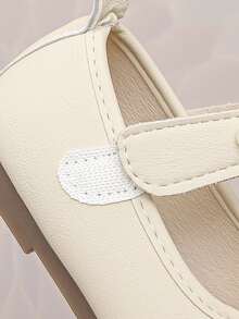 女婴/幼儿象牙色珍珠蝴蝶结公主鞋，软底防滑婴儿礼服鞋 - 米色 - 查看 7