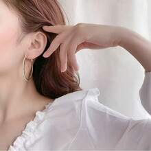 1pc Luxury Sparkle Paved Hoop Earrings – Minimalist Premium Jewelry Gift For Her All Occasions - Yellow Gold - View 1