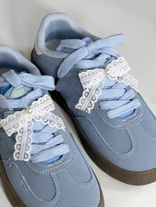 2pcs White Lace Faux Pearl Bow Shoe Clips, Elegant Shoe Decorations Suitable For Sneakers, Flats, Loafers, Wedding Party Gift For Women,Shoe Rack,Storage Saver,Outdoor,Garden,Travel Essential,Portable,Beach Essential,Graduation Season,Commencement,Graduation Ceremony,Graduation Gift,Graduation Present,Graduation Gift,Graduation Present,Congrats Grad,Congratulations Graduate,Valedictorian,Finish School,Graduation Party - Multicolor - View 7