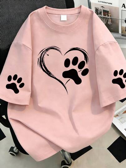 Áo thun ngắn tay cổ tròn in hình trái tim và dấu chân dành cho nữ cỡ lớn, kiểu dáng thường ngày, thích hợp mặc hàng ngày.