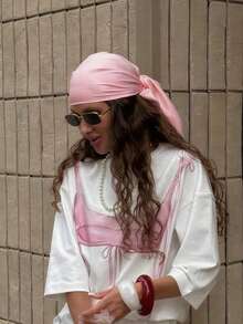 1 Peça Lenço de Cabeça Bandana Casual Feminino de Cor Sólida 90*90cm Primavera 2026, Acessório de Cabelo Minimalista para Primavera/Verão, Adequado para Férias, Festa na Praia e Moda de Rua, Feriado - Rosa chiclete - Visão 3