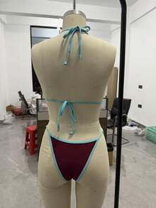 Bộ bikini nữ thời trang năng động màu đỏ rượu vang phối tương phản, viền xanh nhạt buộc dây bên hông, đồ bơi đi biển không thể thiếu cho kỳ nghỉ. - Nhiều màu - Xem 4