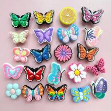 22 PCS Butterfly Series Butterfly Design, Featuring Small Insect Ornaments, With Vibrant And Attractive Colors. Perfect For Decorating Sandals And Garden Shoes. Ideal Choice For Gifts For Parties And Events. PVC Shoe Accessories Are Suitable For Christmas/Halloween/Samhain/Birthday Gift Party Gifts. - Multicolor - View 3