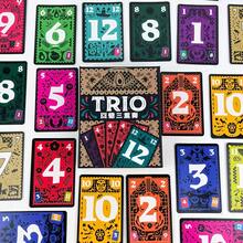 Trò chơi bài gia đình Trio - Trò chơi ghép hình vui nhộn, phù hợp cho 2-5 người chơi. - Bộ ba - Xem 3