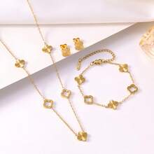 Fashion 18K Gold Color-Preserving Stainless Steel Hand-Carved Flower Bracelet Necklace Earrings Set Suitable For Women's Parties - Multicolor - View 4