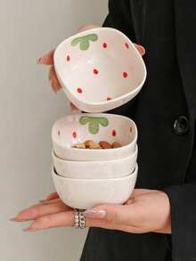 Bộ 1/2/4 bát sứ hình dâu tây dễ thương, bát vuông nhỏ nữ tính, bát tráng miệng gia dụng, bát đựng hạt, bát ăn sáng, bát sữa, bát ăn nhẹ bằng sứ vẽ tay hình dâu tây, bát chấm chất lượng cao, bát sứ vẽ tay hình dâu tây phong cách retro, bát ăn sáng và tráng miệng đáng yêu. - Nhiều màu - Xem 1