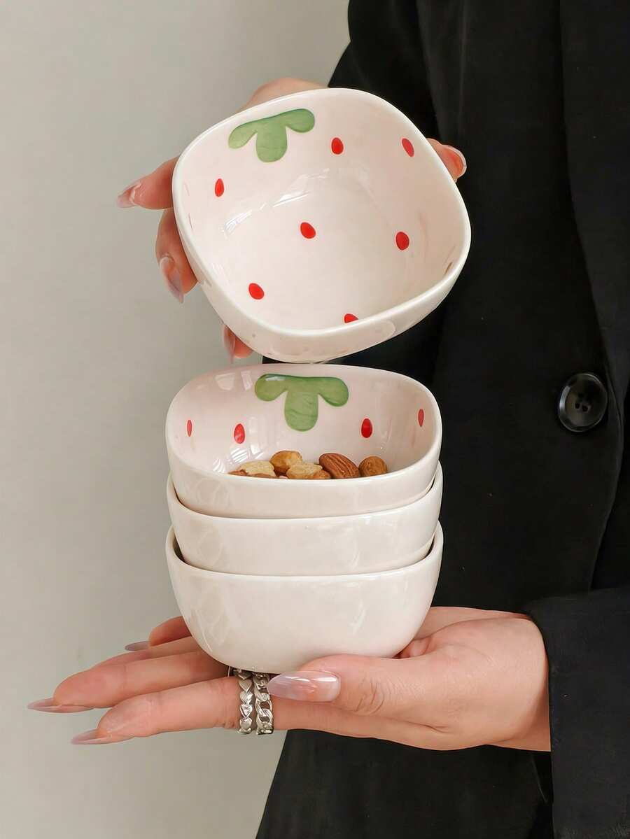 Bộ 1/2/4 bát sứ hình dâu tây dễ thương, bát vuông nhỏ nữ tính, bát tráng miệng gia dụng, bát đựng hạt, bát ăn sáng, bát sữa, bát ăn nhẹ bằng sứ vẽ tay hình dâu tây, bát chấm chất lượng cao, bát sứ vẽ tay hình dâu tây phong cách retro, bát ăn sáng và tráng miệng đáng yêu. - Nhiều màu - Xem 1