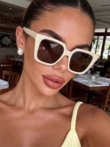 1 paire de lunettes de soleil carrées beiges minimalistes unisexes, convenant aux activités extérieures, aux courses, à la conduite, idéal comme cadeau, lunettes de mode haut de gamme pour la rue et la photographie de style décontracté - Beige - Voir 1