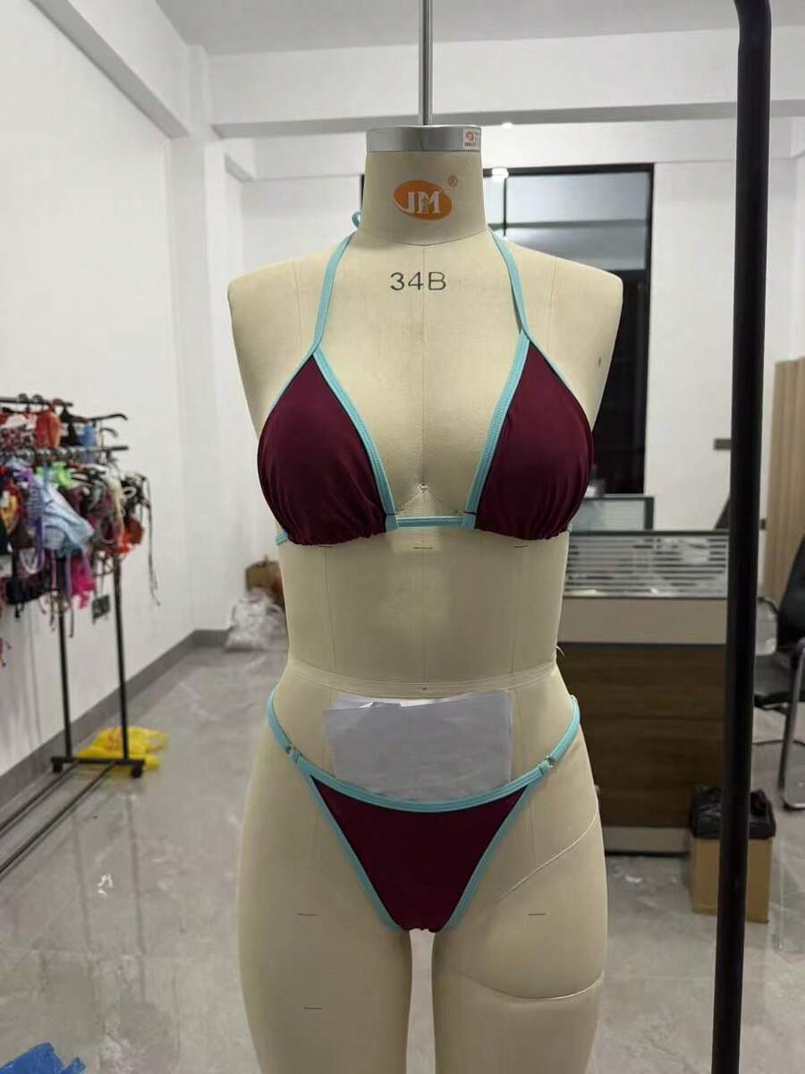 Bộ bikini nữ thời trang năng động màu đỏ rượu vang phối tương phản, viền xanh nhạt buộc dây bên hông, đồ bơi đi biển không thể thiếu cho kỳ nghỉ. - Nhiều màu - Xem 1