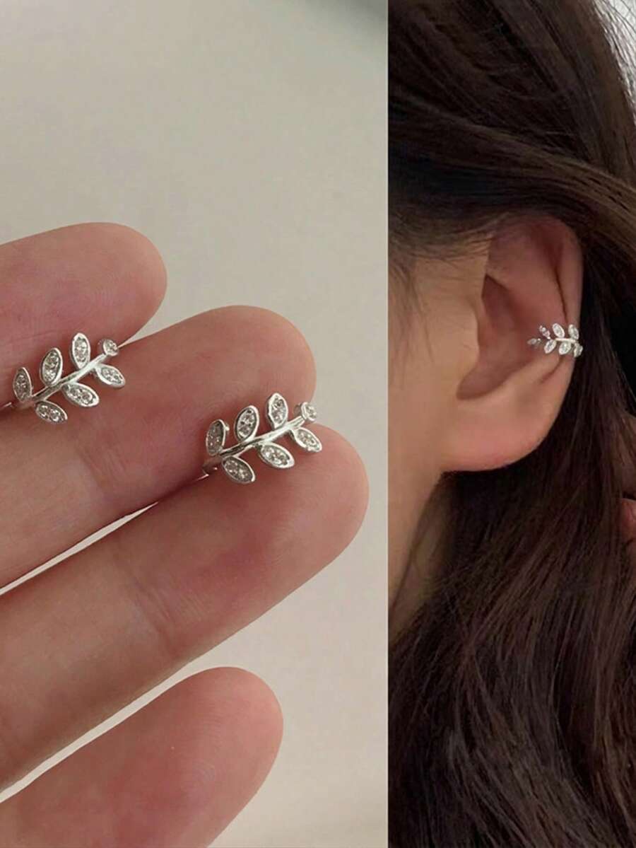 HOTNICE 2 chiếc khuyên tai hình lá tối giản thời trang đính đá Zirconia - Bạc - Xem 1