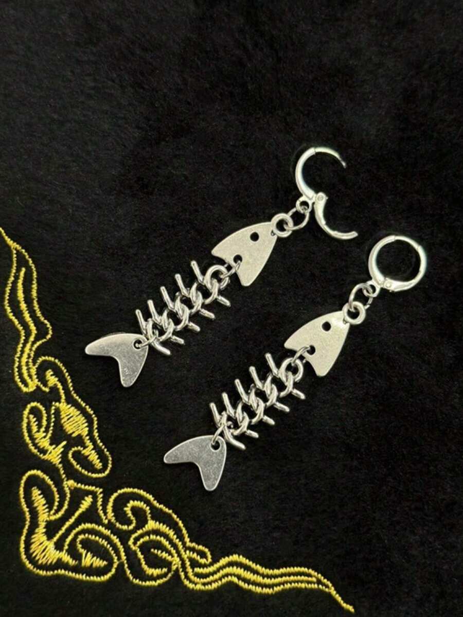 1 Pair Punk Style Minimalist Fish Bone Shaped Earrings For Women, Everyday Wear - Silver - View 1